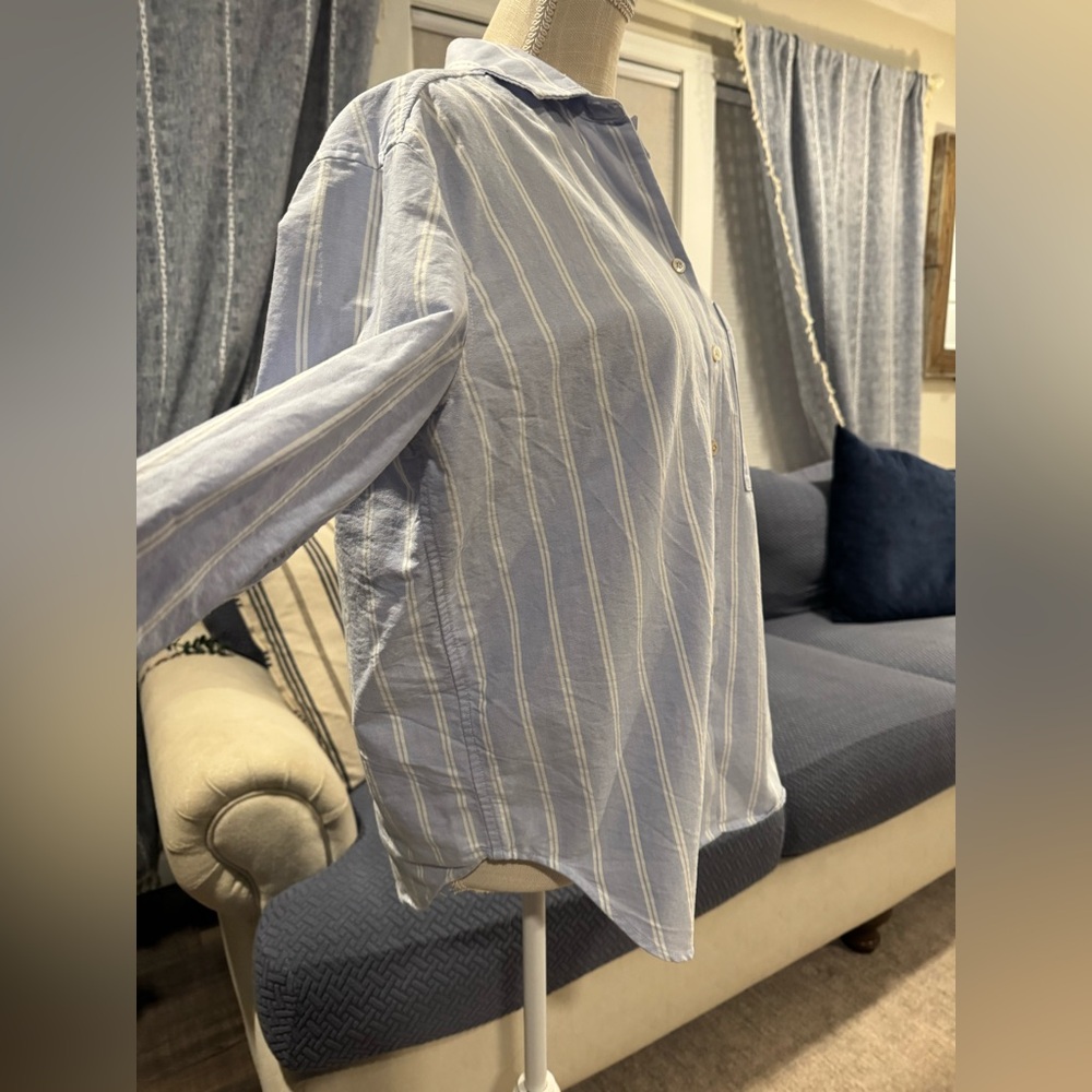 AYR, Classic button-down, casual chic, capsule wardrobe staple - Picture 7 of 8